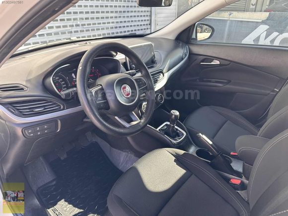 KOZCUOĞLU'DAN 2019 FİAT EGEA 1.3 MULTİJET URBAN 155 BİN KM'DE