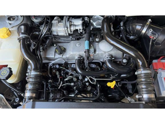 Özen otomotiv den 2012 silver sadece 188.000 km de