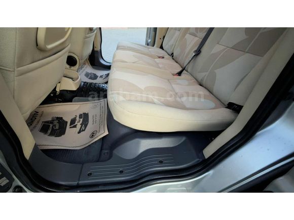 Özen otomotiv den 2012 silver sadece 188.000 km de