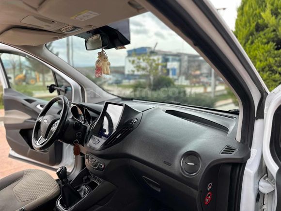 HATASIZ BOYASIZ HASAR KAYITSIZ OTOMOBİL RUHSATLI