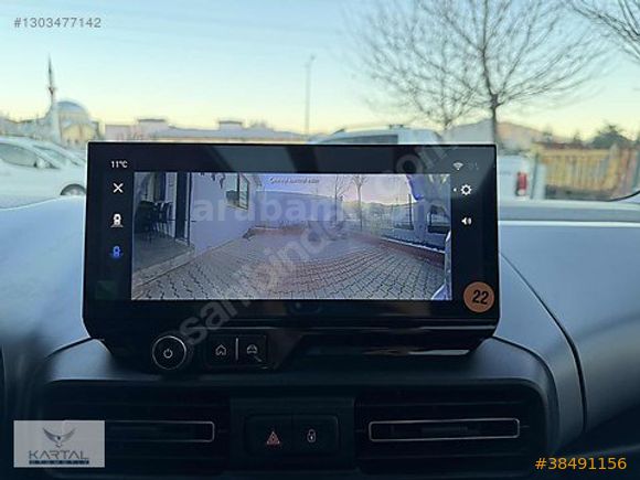 2025 COMBO 1.5 D ULTİMATE+CAM TAVAN BOYASIZ HATASIZ KARTAL AUTO