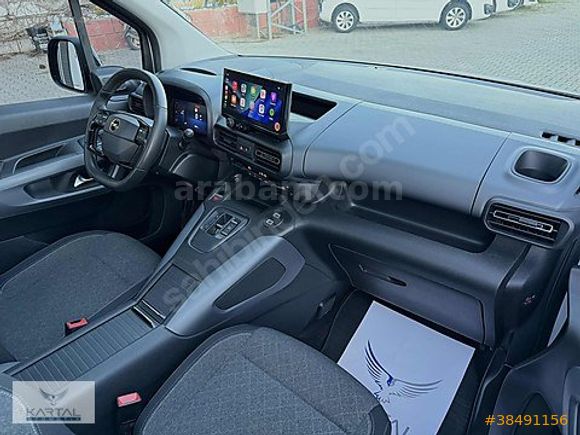 2025 COMBO 1.5 D ULTİMATE+CAM TAVAN BOYASIZ HATASIZ KARTAL AUTO