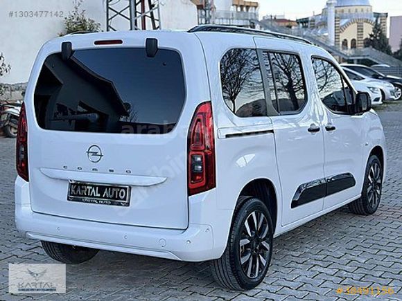 2025 COMBO 1.5 D ULTİMATE+CAM TAVAN BOYASIZ HATASIZ KARTAL AUTO
