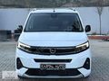 2025 COMBO 1.5 D ULTİMATE+CAM TAVAN BOYASIZ HATASIZ KARTAL AUTO