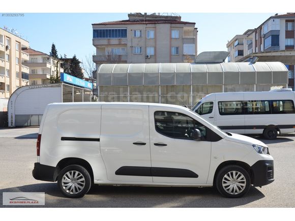 EKSPRES PLAZA'DAN 2021 PEUGEOT PARTNER 1.5 BLUEHDI COMFORT