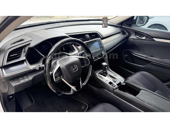 HONDA CİVİC 2018 106000 km de