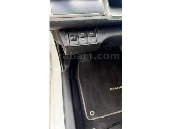 HONDA CİVİC 2018 106000 km de