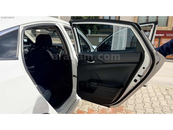 HONDA CİVİC 2018 106000 km de