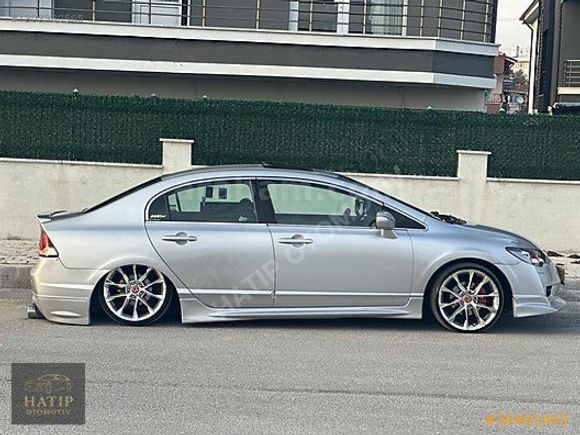 2009 ELEGANCE OTOMATİK VSA AİRLİ MAKYAJLI