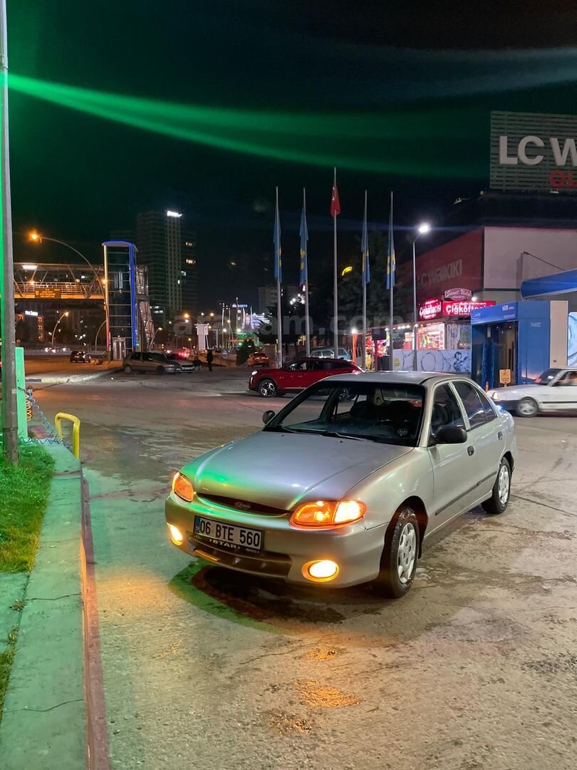 Sahibinden Hyundai Accent 1.3 LS 1998 Model Ankara 365.000 km Gri (metalik) 1