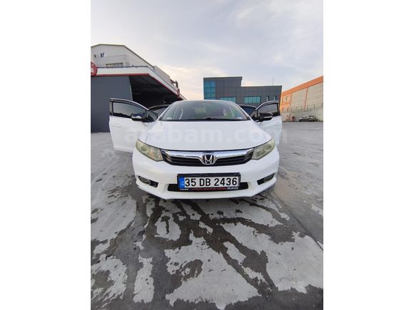 Sahibinden Honda Civic 1.6i VTEC Dream 2013 Model