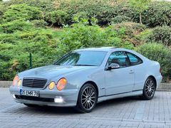 Mercedes - Benz CLK 200 Avantgarde 2001 Model 