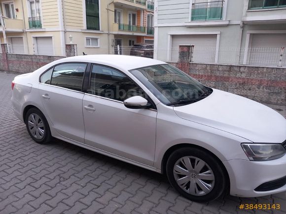 Sahibinden Volkswagen Jetta 1.2 TSi Trendline 2012 Model