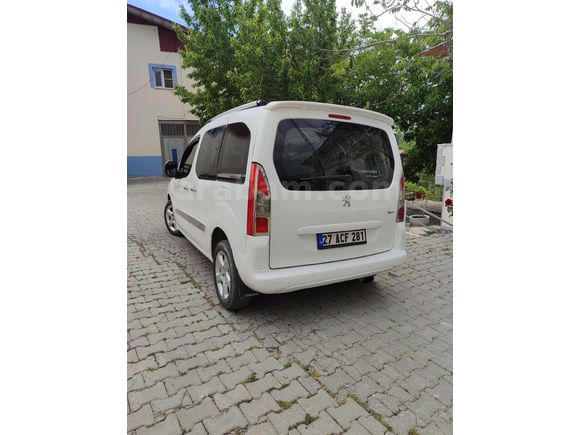 Sahibinden Peugeot Partner 1.6 HDI Premium Pack 2012 Model