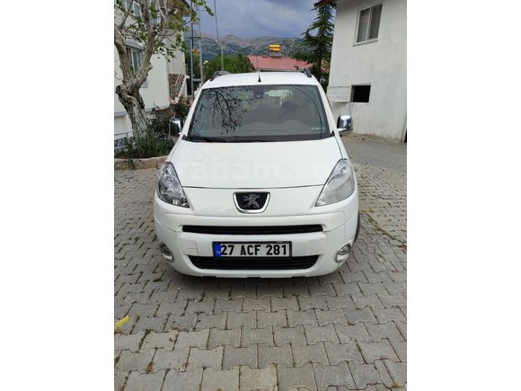 Sahibinden Peugeot Partner 1.6 HDI Premium Pack 2012 Model