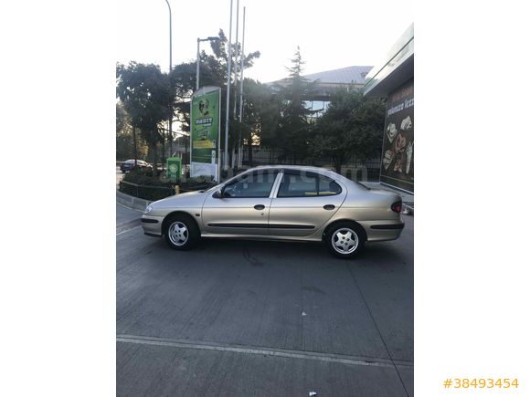 Sahibinden Renault Megane 2.0 RXT 1998 Model 