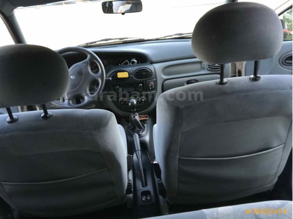 Sahibinden Renault Megane 2.0 RXT 1998 Model 