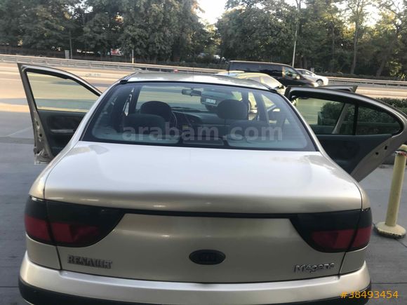 Sahibinden Renault Megane 2.0 RXT 1998 Model 