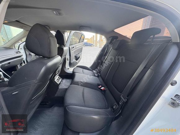 "AUTO IRMAK" MEGANE 89.000KM DE 1.5 BLUE DCİ TOUCH MAKYAJLI KASA