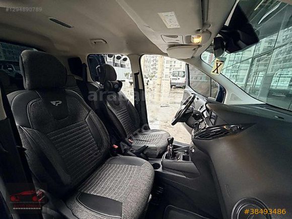 "AUTO IRMAK" 2023 FORD TITANIUM PLUS MAKYAJLI KASA 100HP DİZEL
