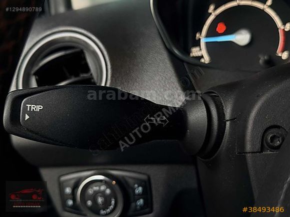 "AUTO IRMAK" 2023 FORD TITANIUM PLUS MAKYAJLI KASA 100HP DİZEL