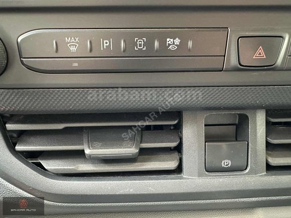 ŞAHCAR AUTO'DAN %100 K.K 12 AY TAKSİT / 2024 TRANSİT CUSTOM 320L
