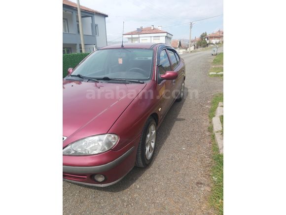 Sahibinden Renault Megane 1.6 RTE 2000 Model