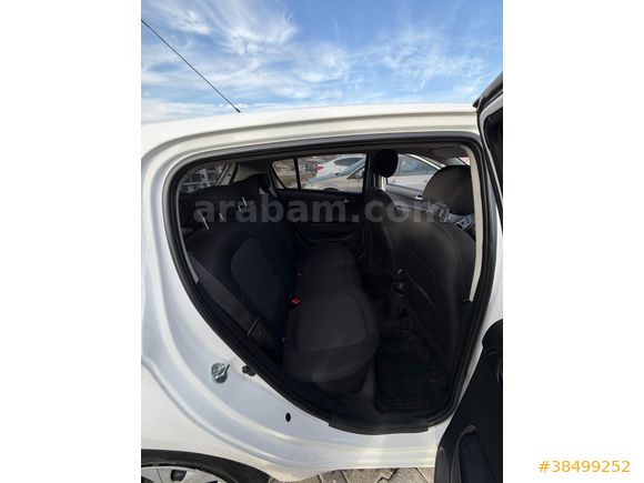 Sahibinden Hyundai i20 1.4 CRDi Style 2013 Model