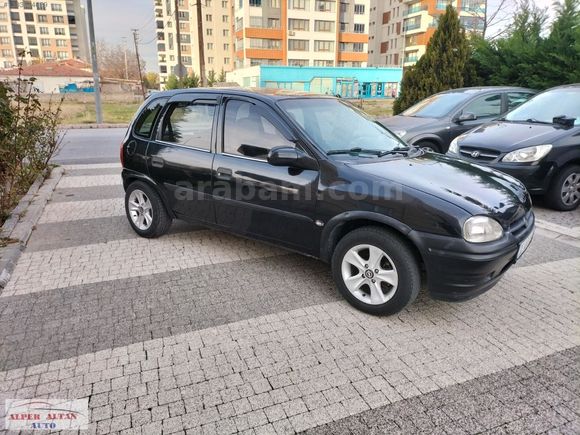ALPER ALTAN AUTO DAN BAKIMLI MASRAFSIZ YENİ MUAYENELİ CORSA...