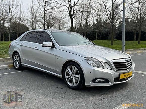 MERCEDES E 200 CDI CAM TAVANLI KREDİYE UYGUN!!!