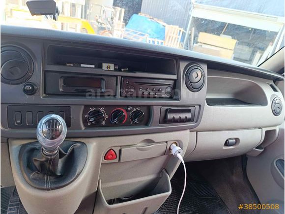 Sahibinden Sıfır muaneli Renault Master 2.5 dCi 8m3 2008 Model 