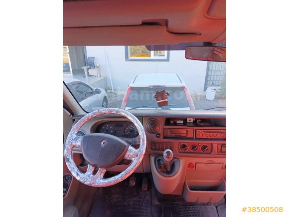 Sahibinden Sıfır muaneli Renault Master 2.5 dCi 8m3 2008 Model 
