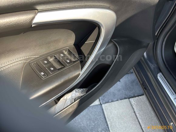 Sahibinden Opel Insignia 1.6 T Cosmo 2014 Model 