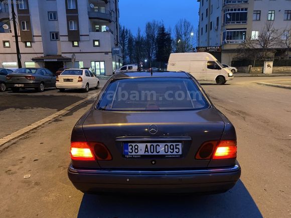 E1 PAKET KOMPRESSÖR AVANGARDE 186 HP KOMPRESSÖR