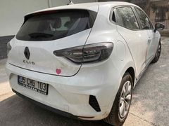 İlk sahibinden Renault Clio 1.0 TCe Joy 2024 Model İzmir