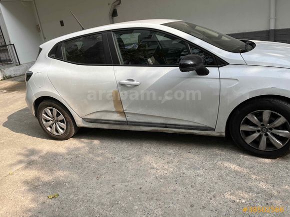 İlk sahibinden Renault Clio 1.0 TCe Joy 2024 Model İzmir