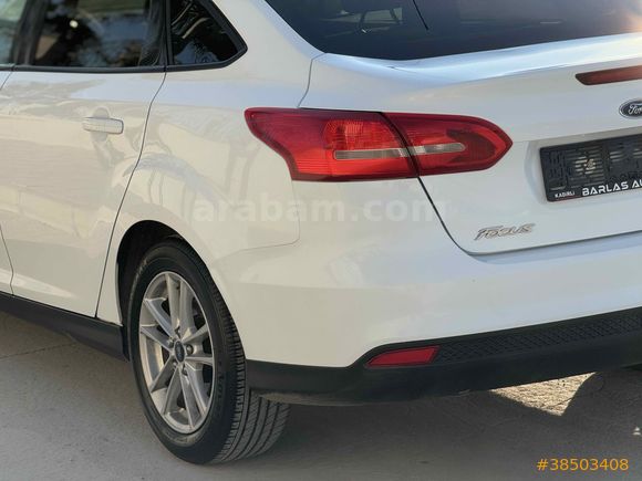 Sahibinden Ford Focus 1.6 Ti-VCT Trend X 2015 Model 