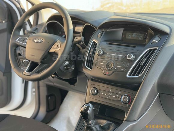Sahibinden Ford Focus 1.6 Ti-VCT Trend X 2015 Model 