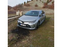 Sahibinden Toyota Corolla 1.5 Flame X-Pack 2022 Model Yozgat 36.000 km Gri (Gümüş)