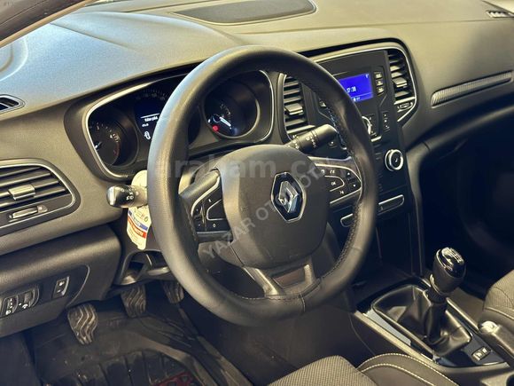 2020 MODEL HATASIZ BOYASIZ MEGANE 1.5 DİZEL JOY PAKET