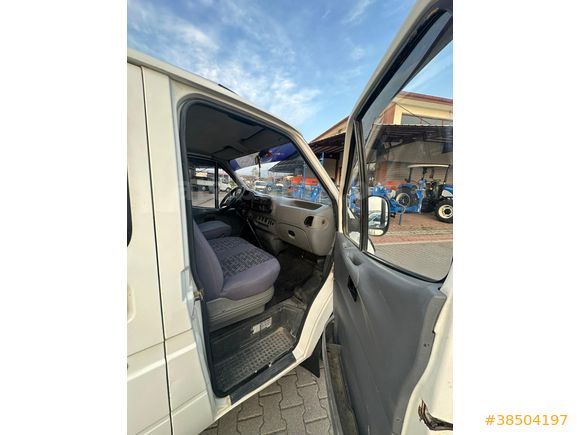 Galeriden Ford Transit 100 V 2000 Model Aydın
