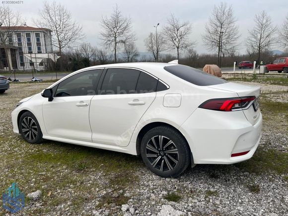 HATASIZ-SERVİS BAKIMLI 1.6 COROLLA VISION 89 BİN KM