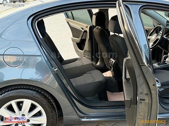 HEDEF AUTO'DAN 2013 PASSAT 1.4 TSİ COMFORTLİNE DSG