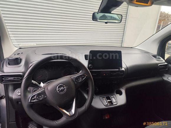 Sahibinden Opel Combo 1.5 CDTI Edition 2024 Model  20.000 km Gri