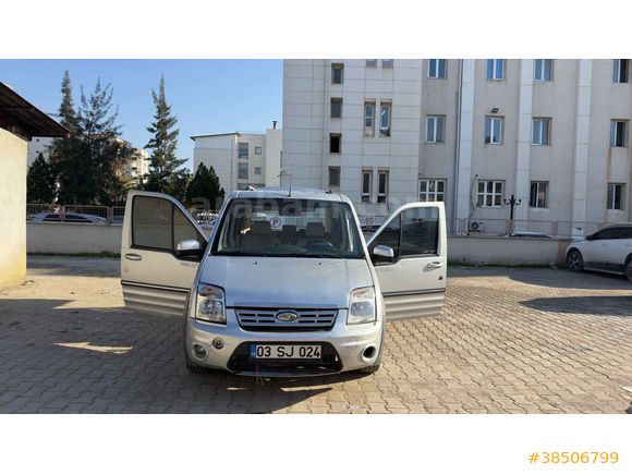 Sahibinden Ford Tourneo Connect 1.8 TDCI SWB Silver 2013 Model 