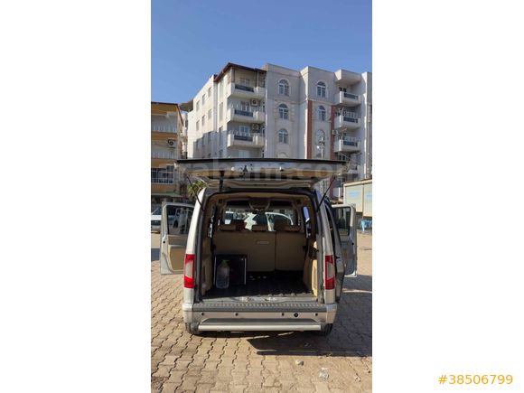 Sahibinden Ford Tourneo Connect 1.8 TDCI SWB Silver 2013 Model 
