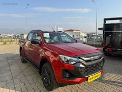 ÇELEN OTOMOTİV DEN 2024 MODEL ISUZU D MAX 1.9 D 4X4 V-CROSS 0KM