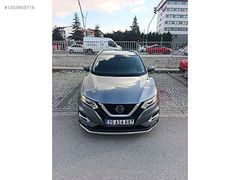 ZAFER AKGÜN DEN 2020 QASHQAİ SKY PACK DİZEL OTOMATİK CAM TAVAN