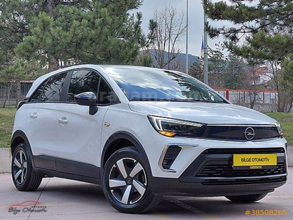 0,68 KREDİ / BOYASIZ / 2022 CROSLAND 1.2 T 130HP // 43.000KM