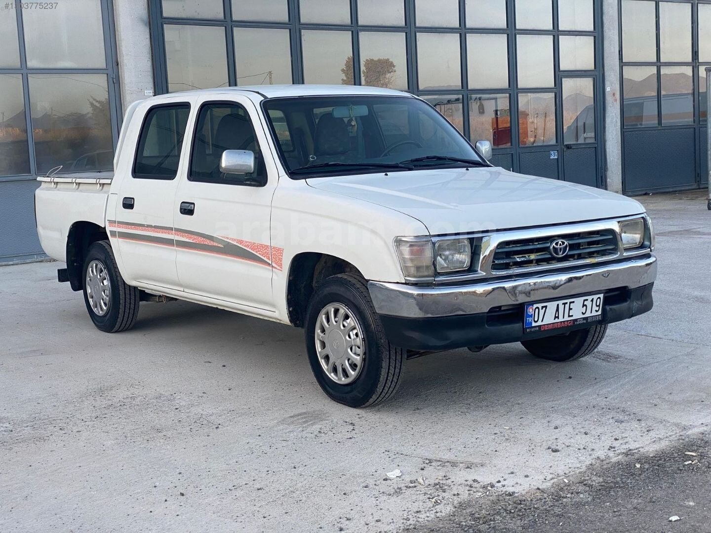 4x2 TOYATA HİLUX 4 CAM OTOMATİK 4